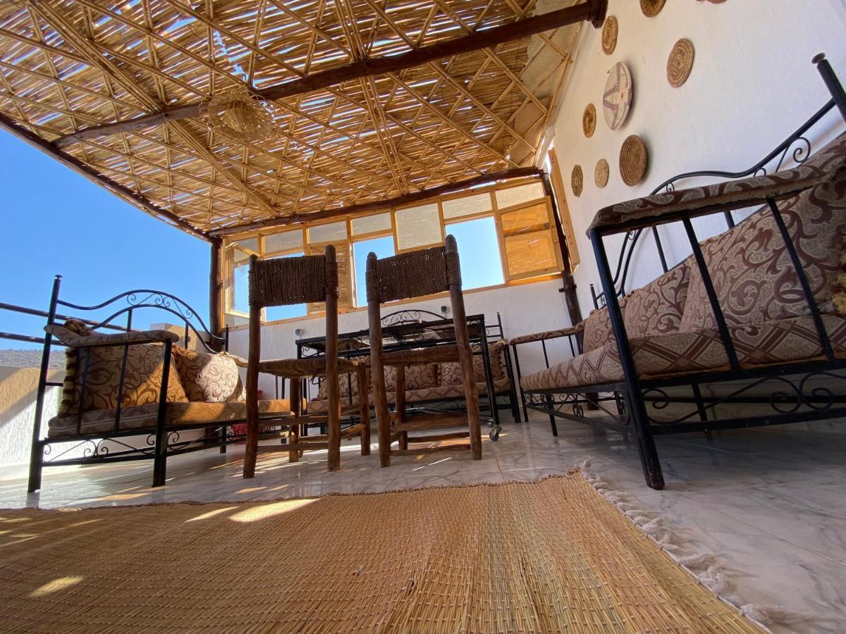 Red Carpet Surf Camp Sea, Mountain & Garden Escape Hotel Tamraght Exterior photo